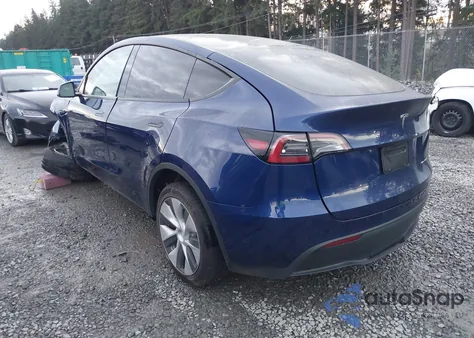 2023 Tesla Model Y Awd/Long Range Dual Motor All-Wheel Drive from USA, damaged, VIN 7SAYGDEEXPF767296